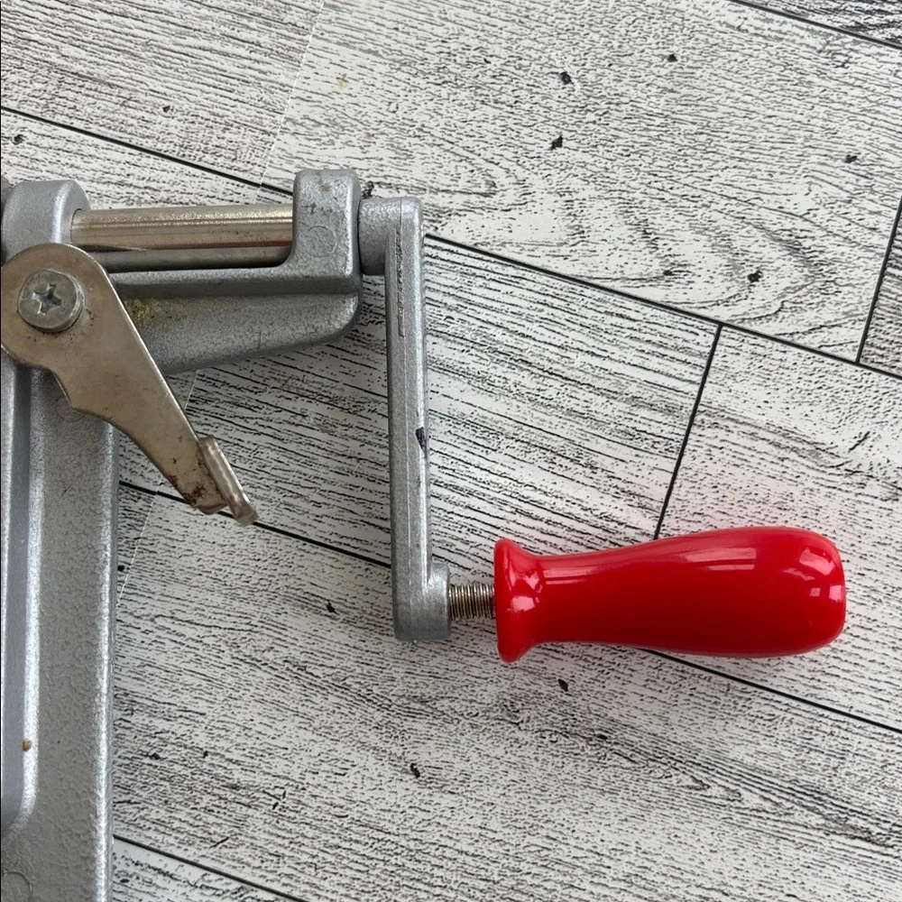 Pampered Chef Apple Peeler Corer &‎ Slicer